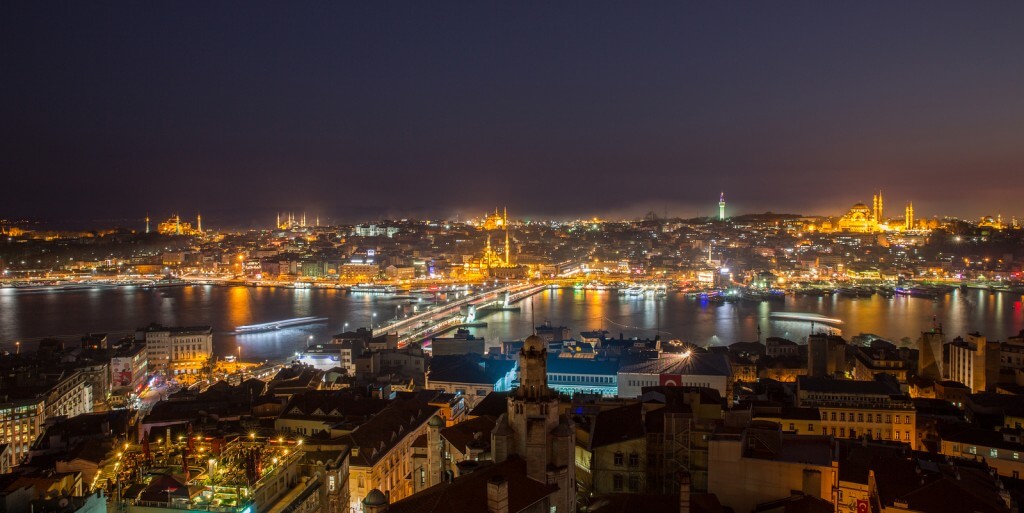 Wahl in der Türkei: Erdogans AKP verliert an Macht, Kurdenpartei strahlt