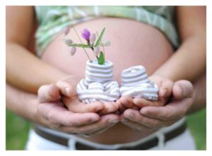 Fruchtwasseruntersuchung: Risiken und Kosten