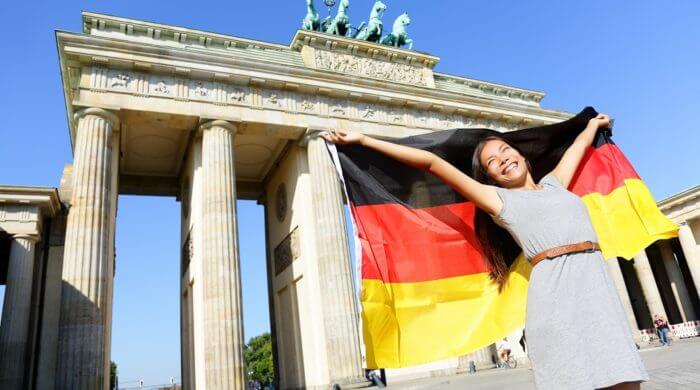 Der Tag der Deutschen Einheit: Aus 2 Ländern wurde Eines