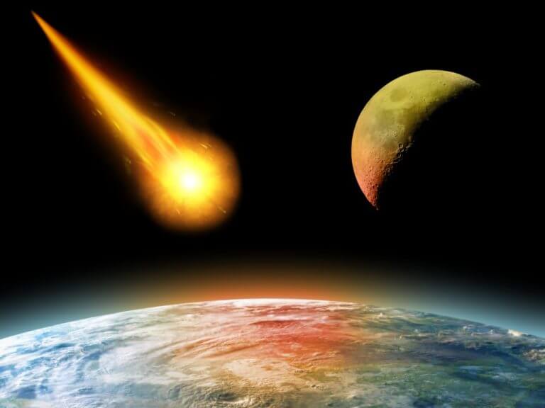 Asteroid rast auf die Erde zu