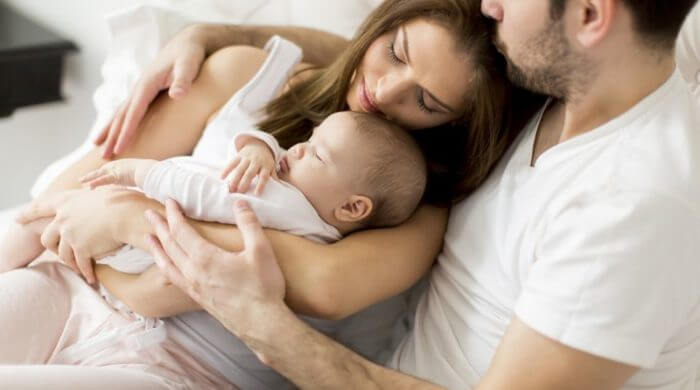 Liebeskrise nach dem Babyglück – wenn aus Paaren Eltern werden