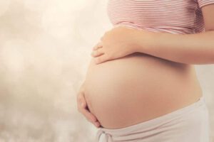 Gipsabdruck vom Babybauch: Anleitung für eine wunderbare Erinnerung