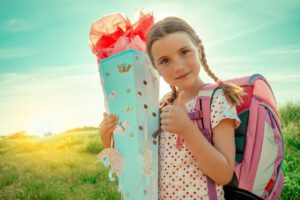 Schultüte selbst basteln – DIY Anleitung