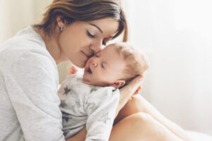 Diese Meilensteinen erwarten Dich, wenn Dein Baby 2 Monate alt ist