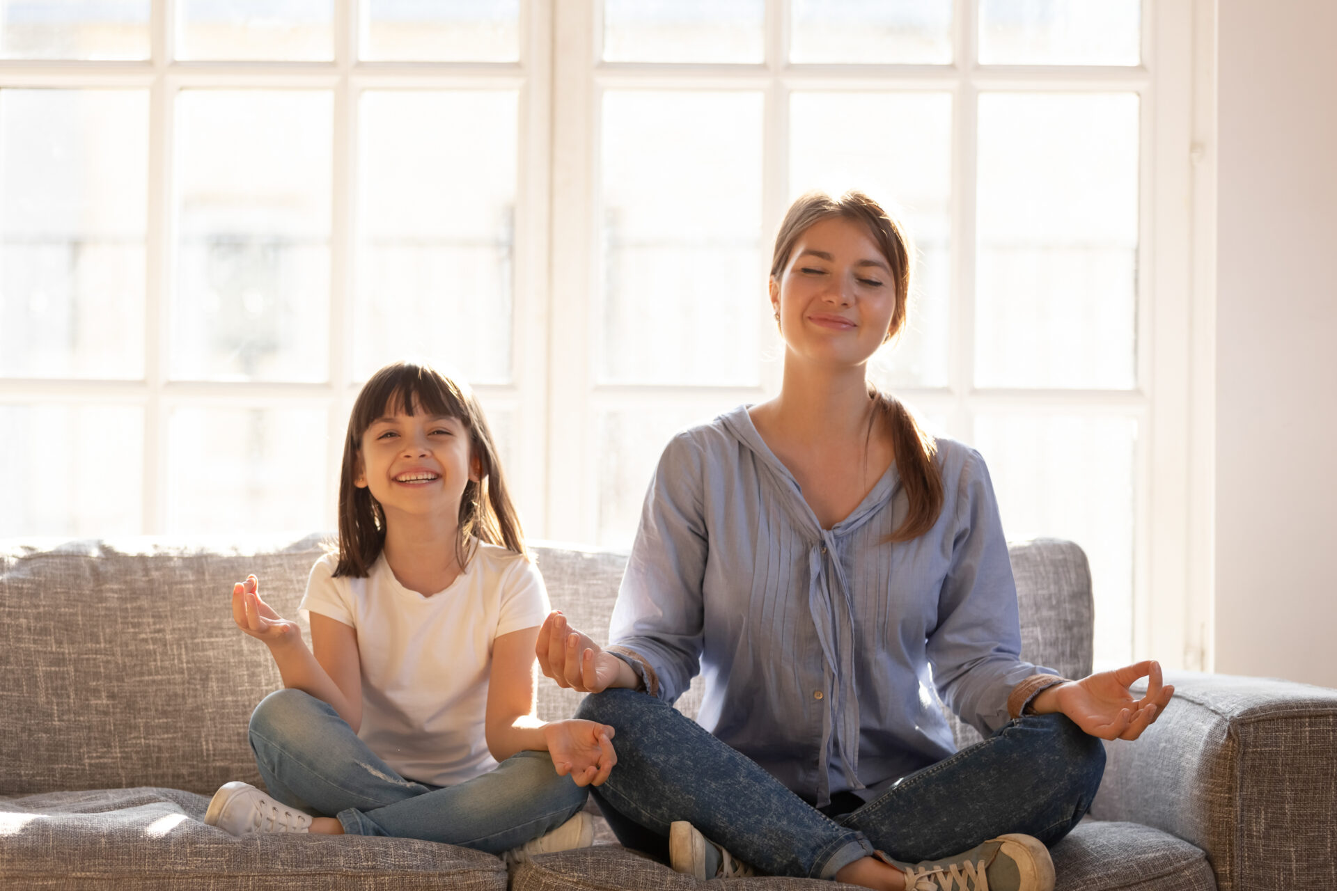 Meditation für Kinder – Wie Du mehr Ruhe und Ausgeglichenheit in den Alltag Deiner Kinder bringst