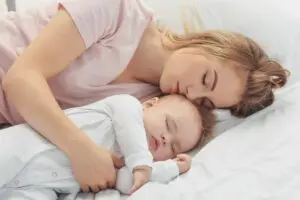 wie lange schlafen babys