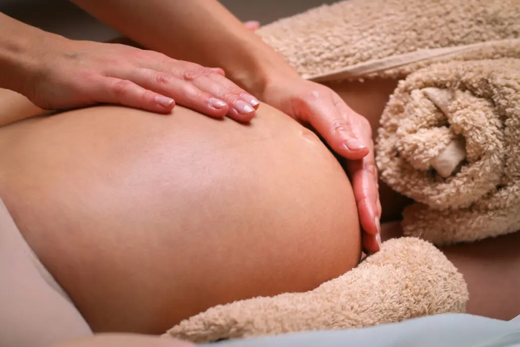 massage-in-der-schwangerschaft (2)